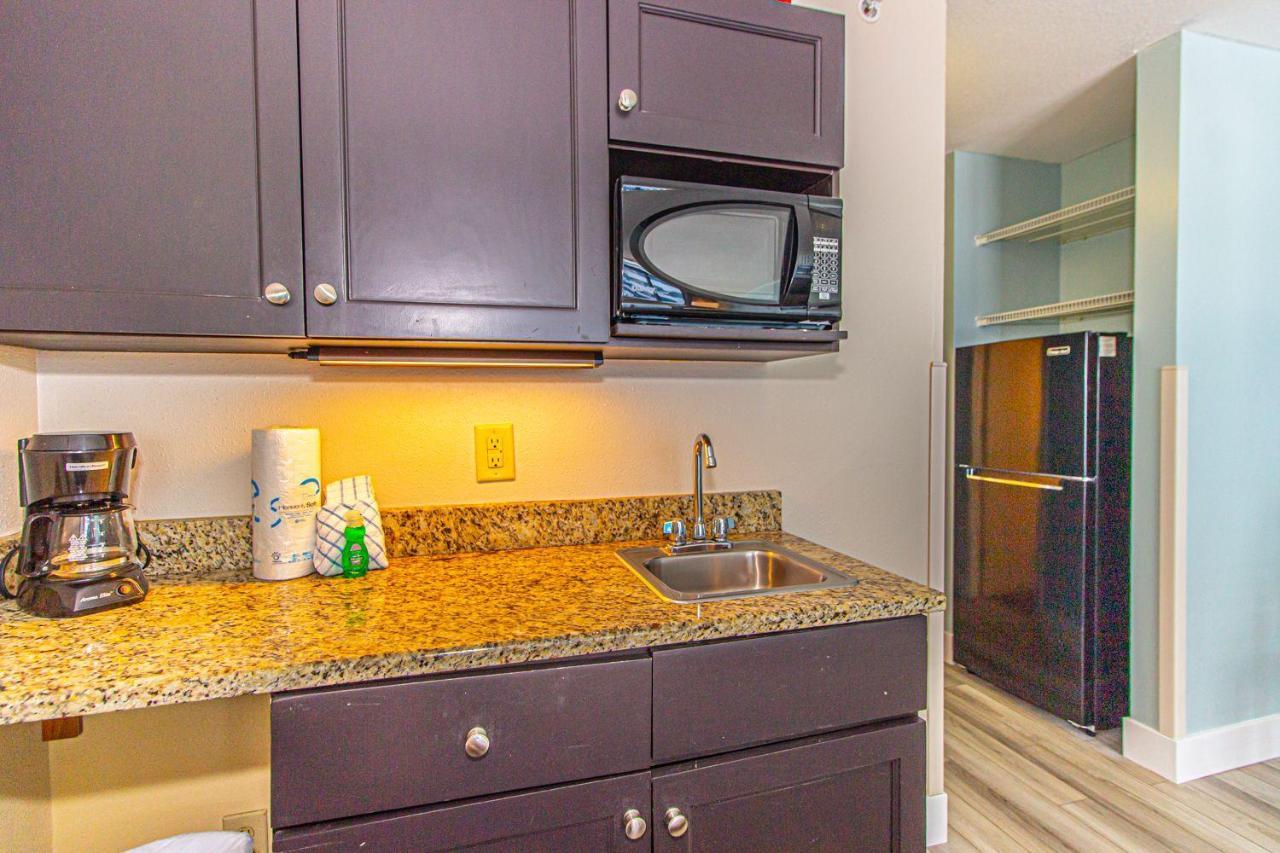 Landmark Resort King Suite Unit 710 Beautifully Updated Sleeps 4 Μιρτλ Μπιτς Δωμάτιο φωτογραφία